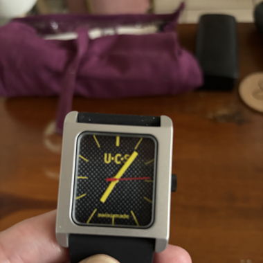 Montres suisses aluminium UCS