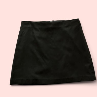 Mini black skirt 