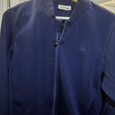 Lacoste pulli 