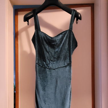 Samt Kleid