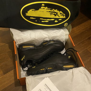 Corteiz x nike air max 95 honey black 
