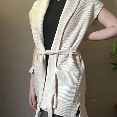 ZARA ärmellose Jacke*