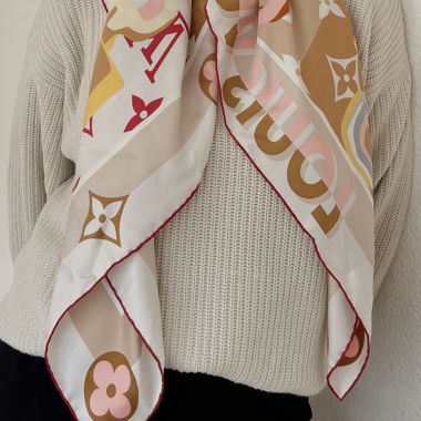 Louis Vuitton Silk Squares – 90x90cm