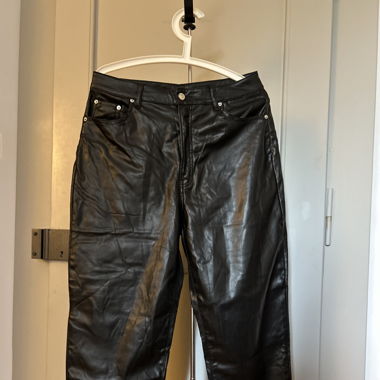 Faux leather pant 