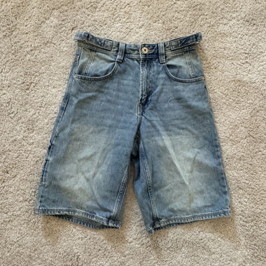 Shorts in denim