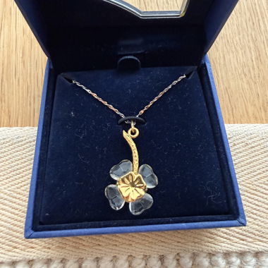 Swarovski Flower Necklace