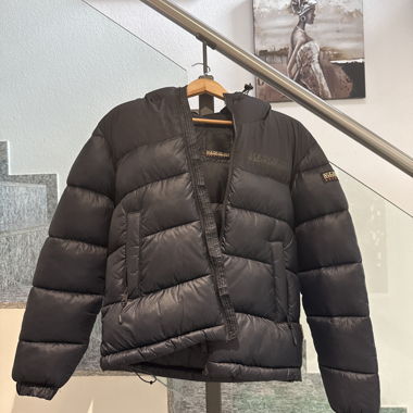Piumino Napapijri nero con cappuccio
