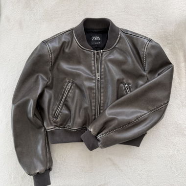 Giacca bomber vintage in finto cuoio Zara