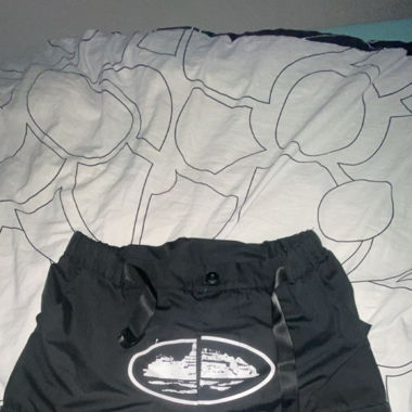 Short Corteiz
