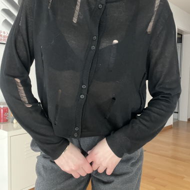 cardigan déchiré effet vieilli
