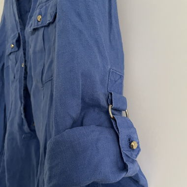 Blaue Bluse