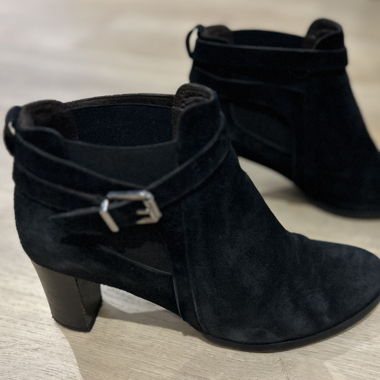 Bottines Cosmo Paris à talons en daim