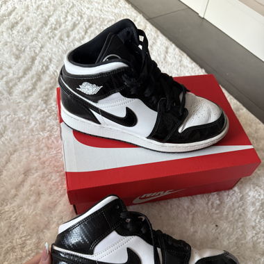 Jordan 1