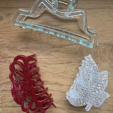 Set of 3 large hair clips