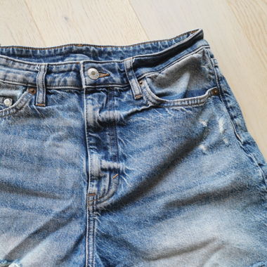 Short en jeans