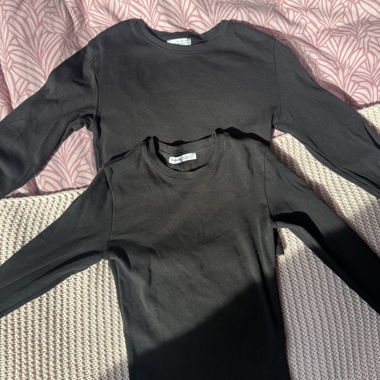 Set da 2 maglie nere a maniche lunghe (cropped)