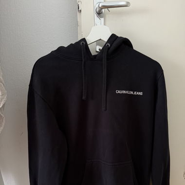 Sweat à capuche noir Calvin Klein