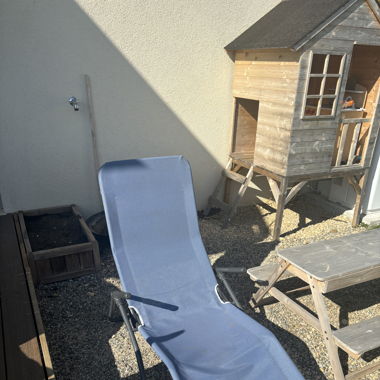 2 chaises longues pliables