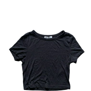 black crop top