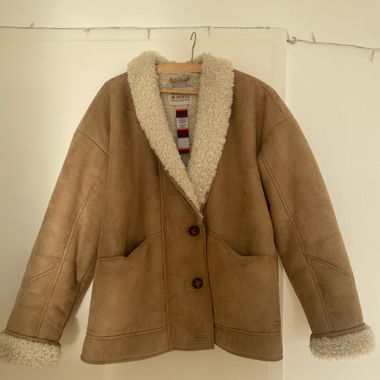 Giacca beige in finta pelle di montone (Fake)