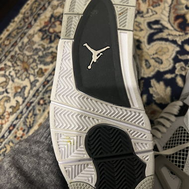 Jordan 4 militaire