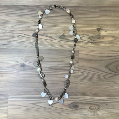 Collier en argent avec pendentifs cœur