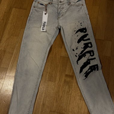 Jeans viola