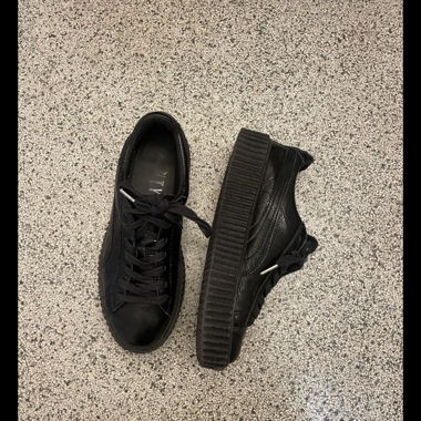 Baskets plateforme Puma noires