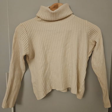 Pull en laine couleur crème