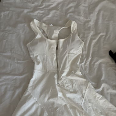 Sport Kleid 