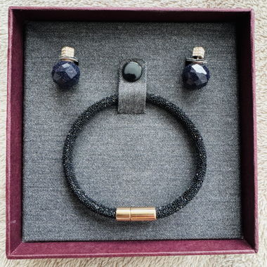 Lot de bijoux Fossil, bracelet et clous d’oreilles