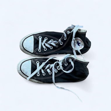 Converse blu scuro e bianche