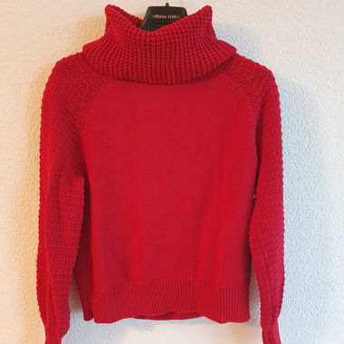 Red Turtleneck Sweater XS