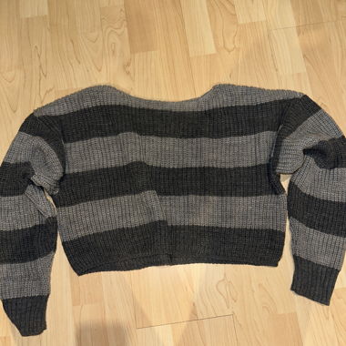 cropped sweater from Pull&Bear