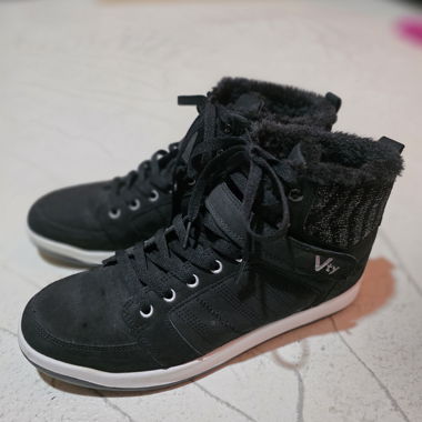 Sneakers alte VTY