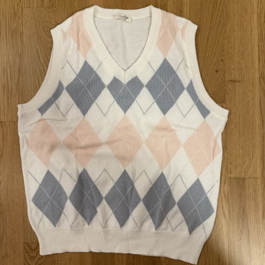 Argyle Pattern Vest - Brandy Melville
