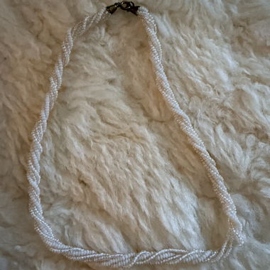 Vintage White Pearl Choker Necklace 