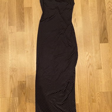 Abito slip bodycon a pois