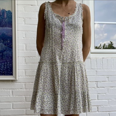 Light green dress and lilac flowers print. Zara