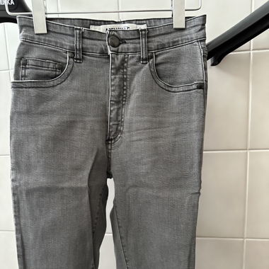 Brandy Melville jeans 