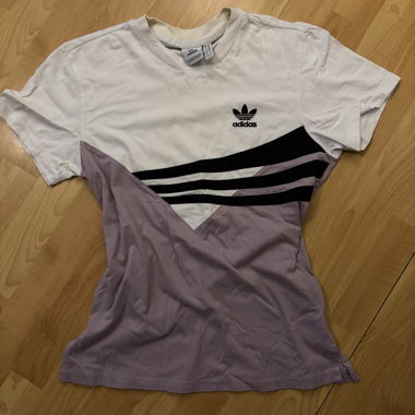 Adidas Tshirt