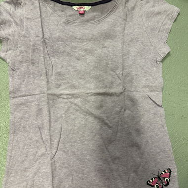 T-shirt grigio per bambini 140