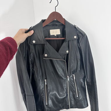 Schwarze Lederjacke in Grösse S