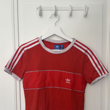 Adidas T-shirt 