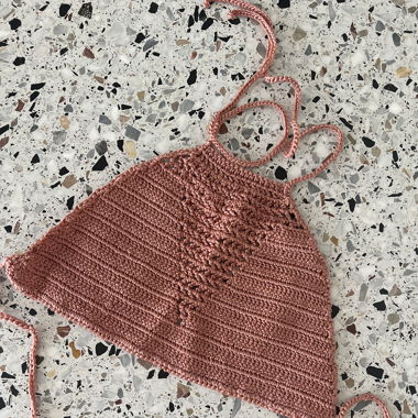HANDMADE TOP