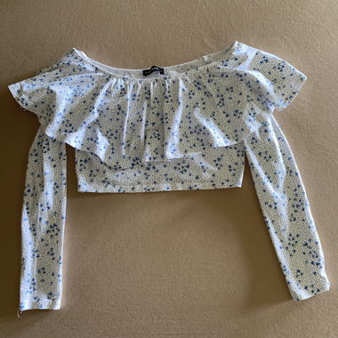 Crop Top with Flowers