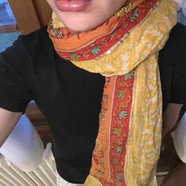 Patterned scarf