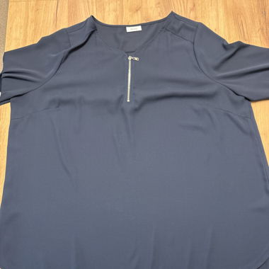  dunkelblaue Bluse      (Plus size)
