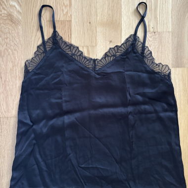 Top nero in pizzo Artlove