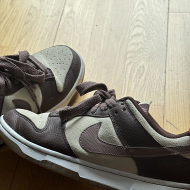 Women Nike Dunks low / Plum eclipse